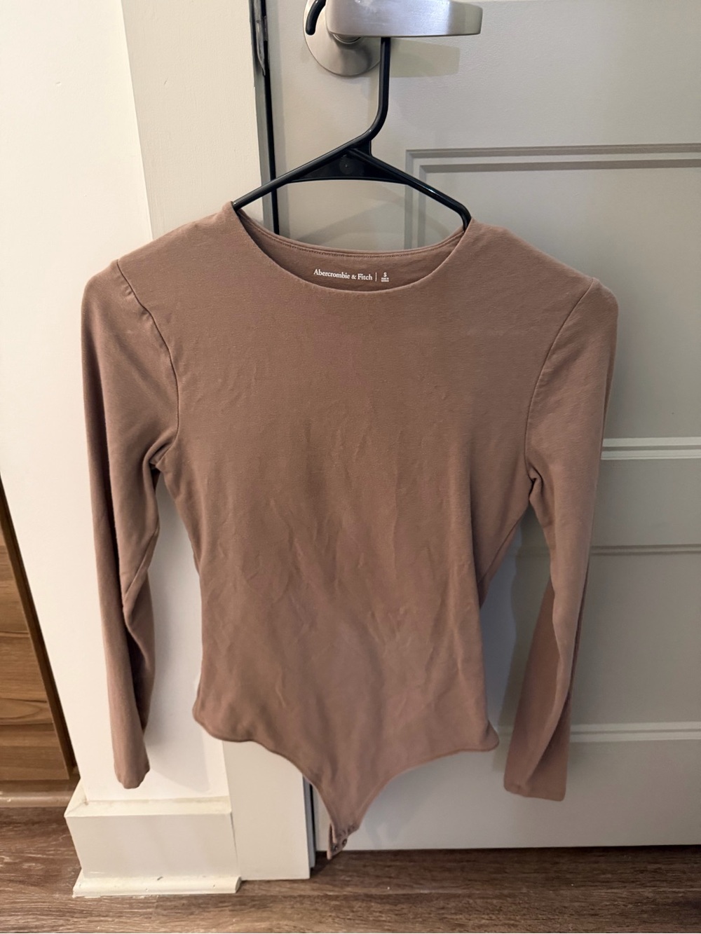 Abercrombie & Fitch Long-Sleeve Taupe Crewneck Bodysuit